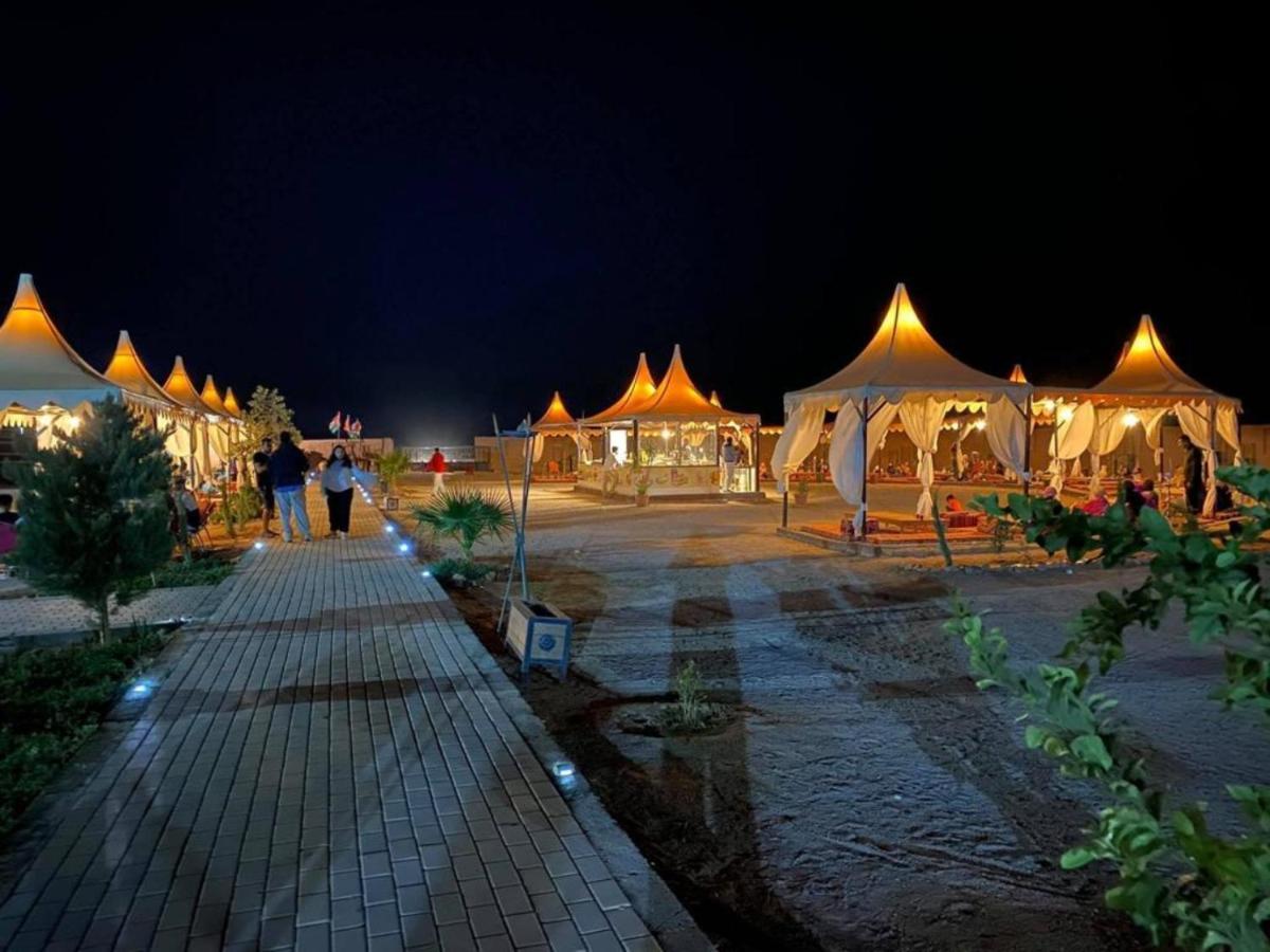 ワディ ・ラム Al Sultana Luxury Campヴィラ エクステリア 写真