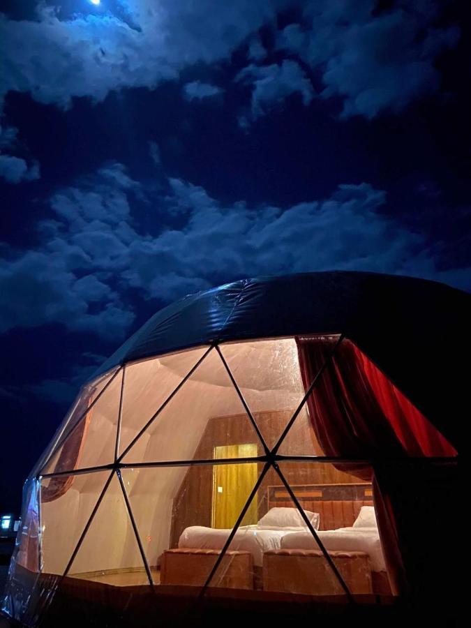 ワディ ・ラム Al Sultana Luxury Campヴィラ エクステリア 写真